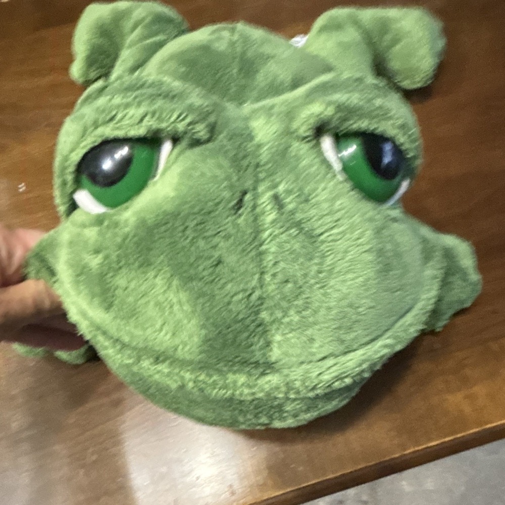 Russ Dermot Green Frog Plush Stuffed Animal Small 6-14in 2001 MPN 22677